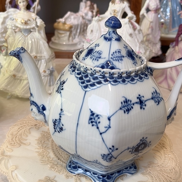 杯欧洲中古瓷器摆件