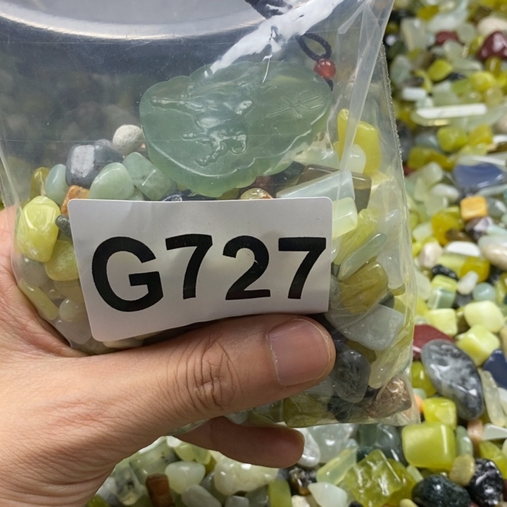 蛇纹石玉未镶嵌鱼缸石