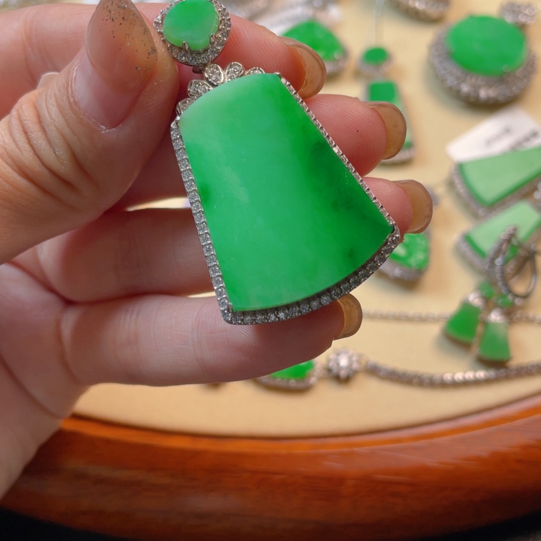 翡翠吊坠(不含链)银S925镶嵌