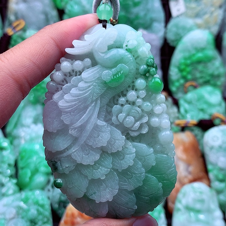 翡翠吊坠(不含链)未镶嵌