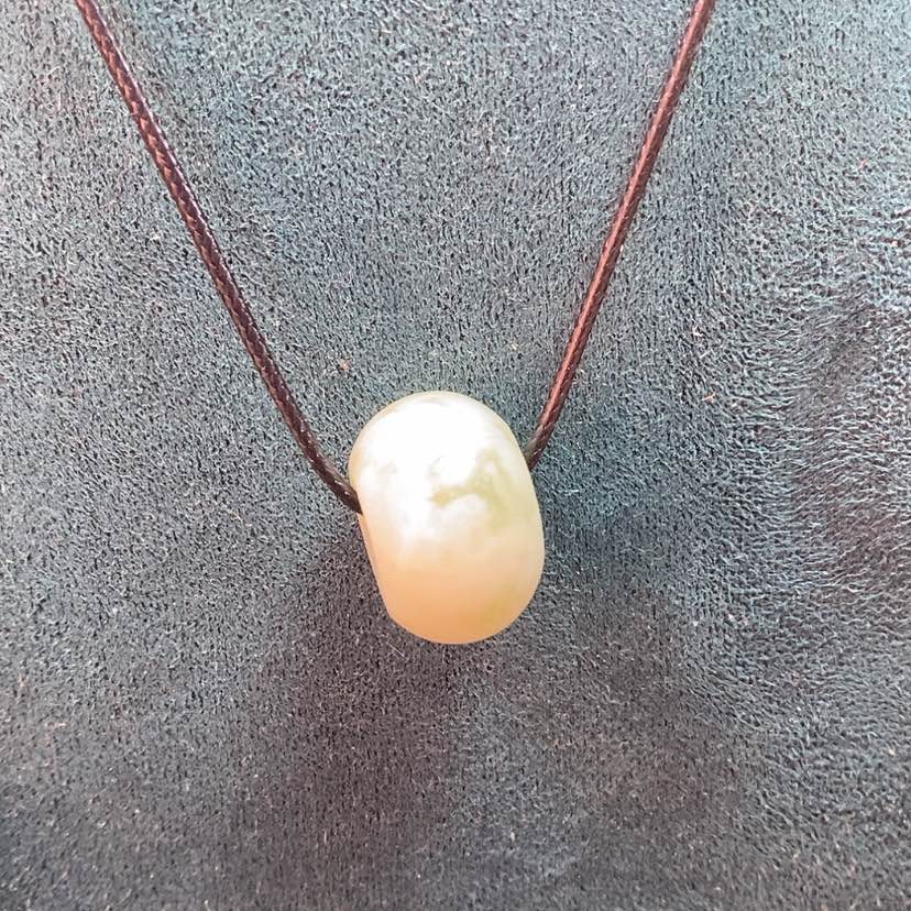 【闪购商品】蛇纹石玉吊坠未镶嵌
