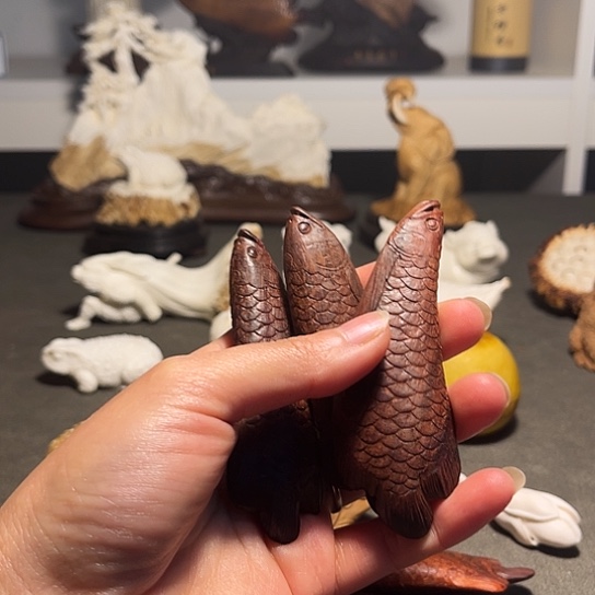 用***3檀香紫檀（小叶紫檀）