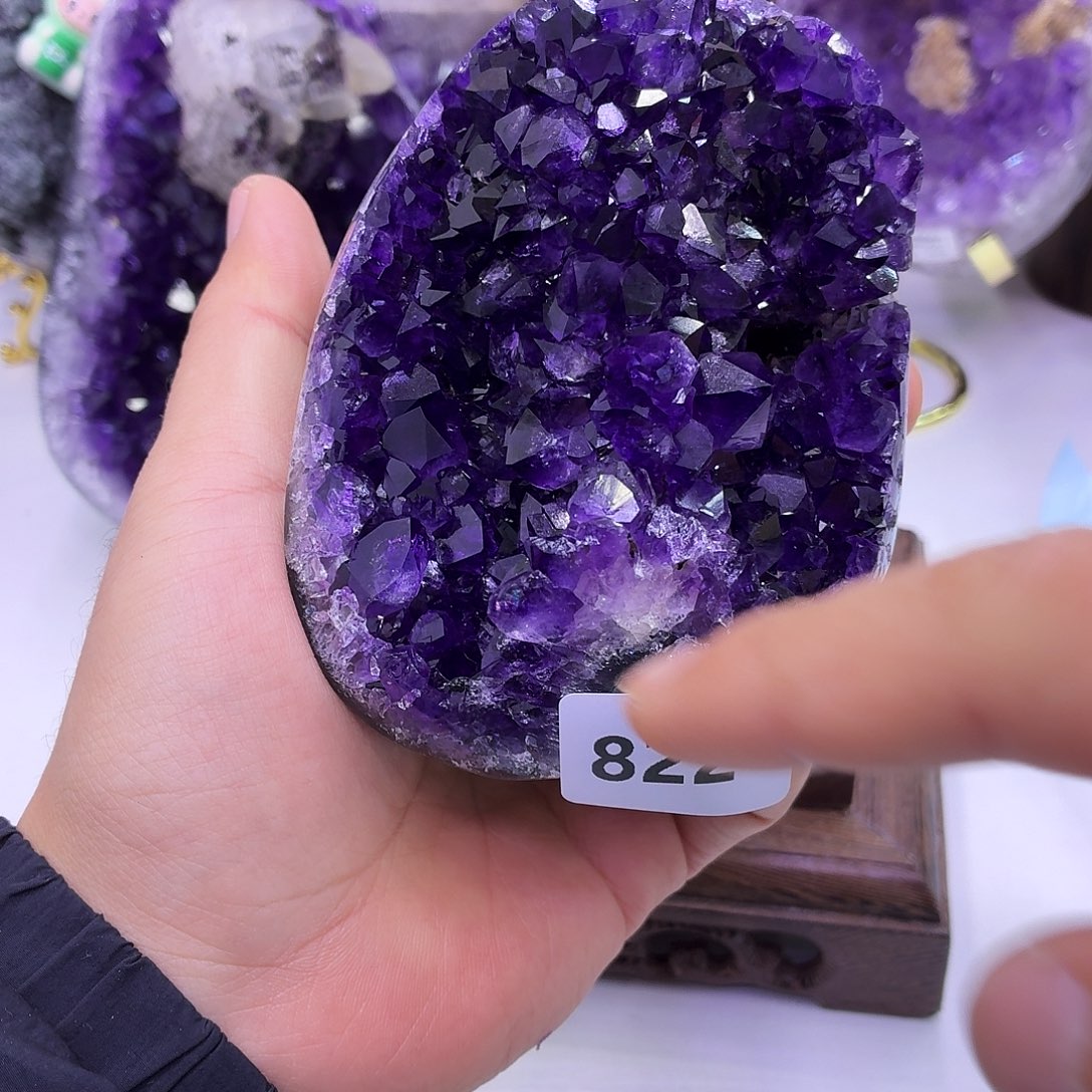 水晶大型摆件（非配饰）未镶嵌