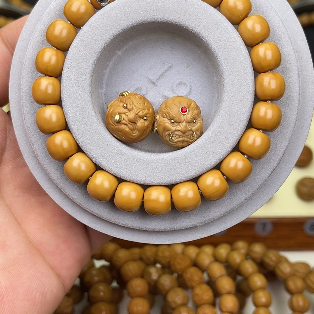 猴头核桃手串S****n猴头核桃手串雕刻单籽