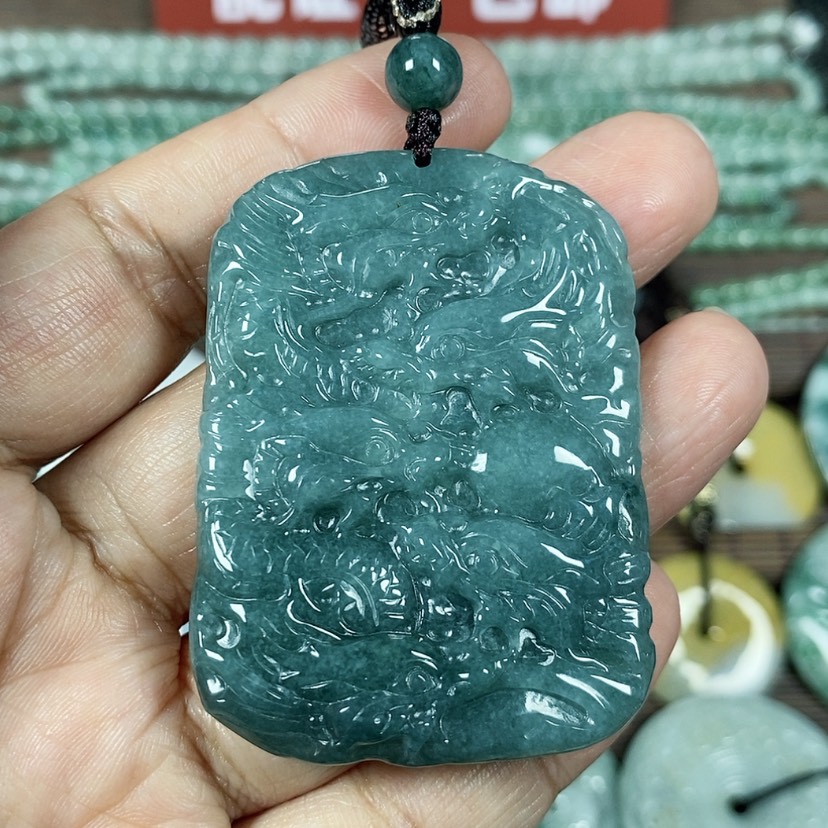 【闪购商品】翡翠颈饰未镶嵌玉吊坠翡翠玉九龙牌