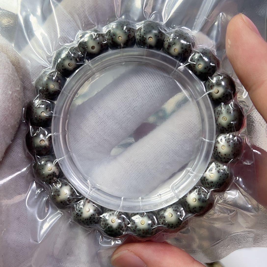 星月菩提手串12绿包白a11