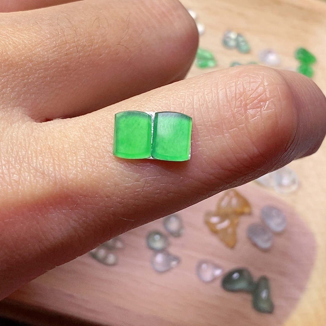 翡翠颈饰未镶嵌翡翠