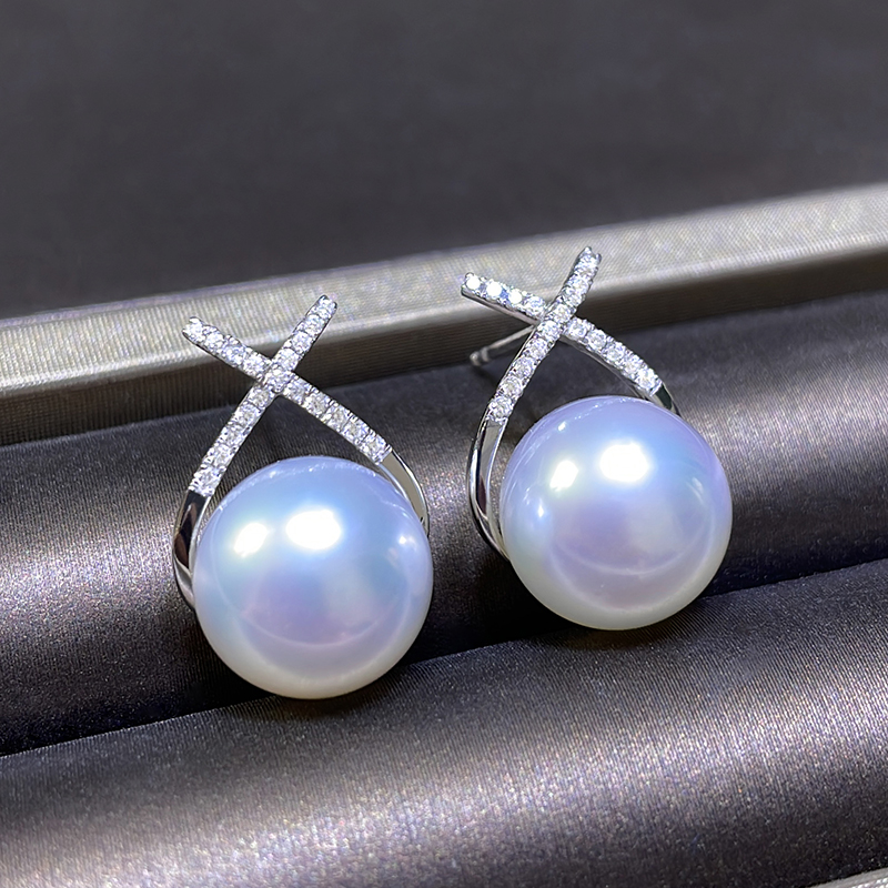 莫氏 【春天阁专属】澳白福袋耳钉天然海水珍珠18K金镶嵌气质优雅