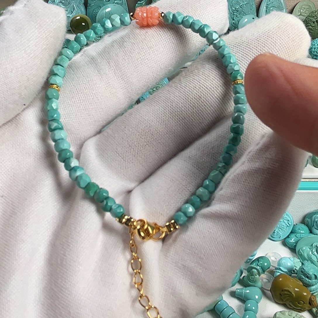 绿松石未镶嵌珠宝奇石