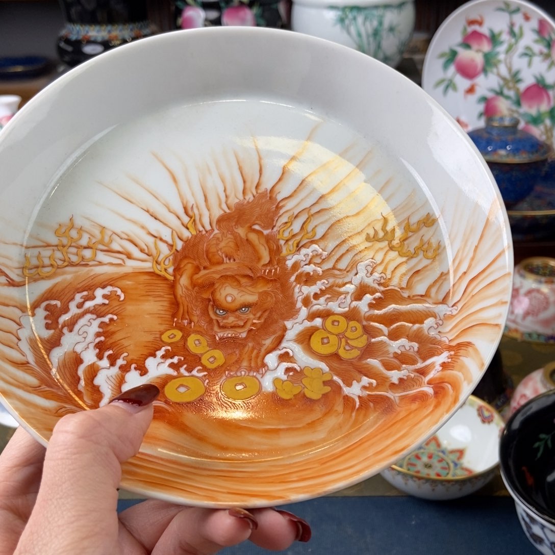 陶瓷艺术家们快来加入一下吧。