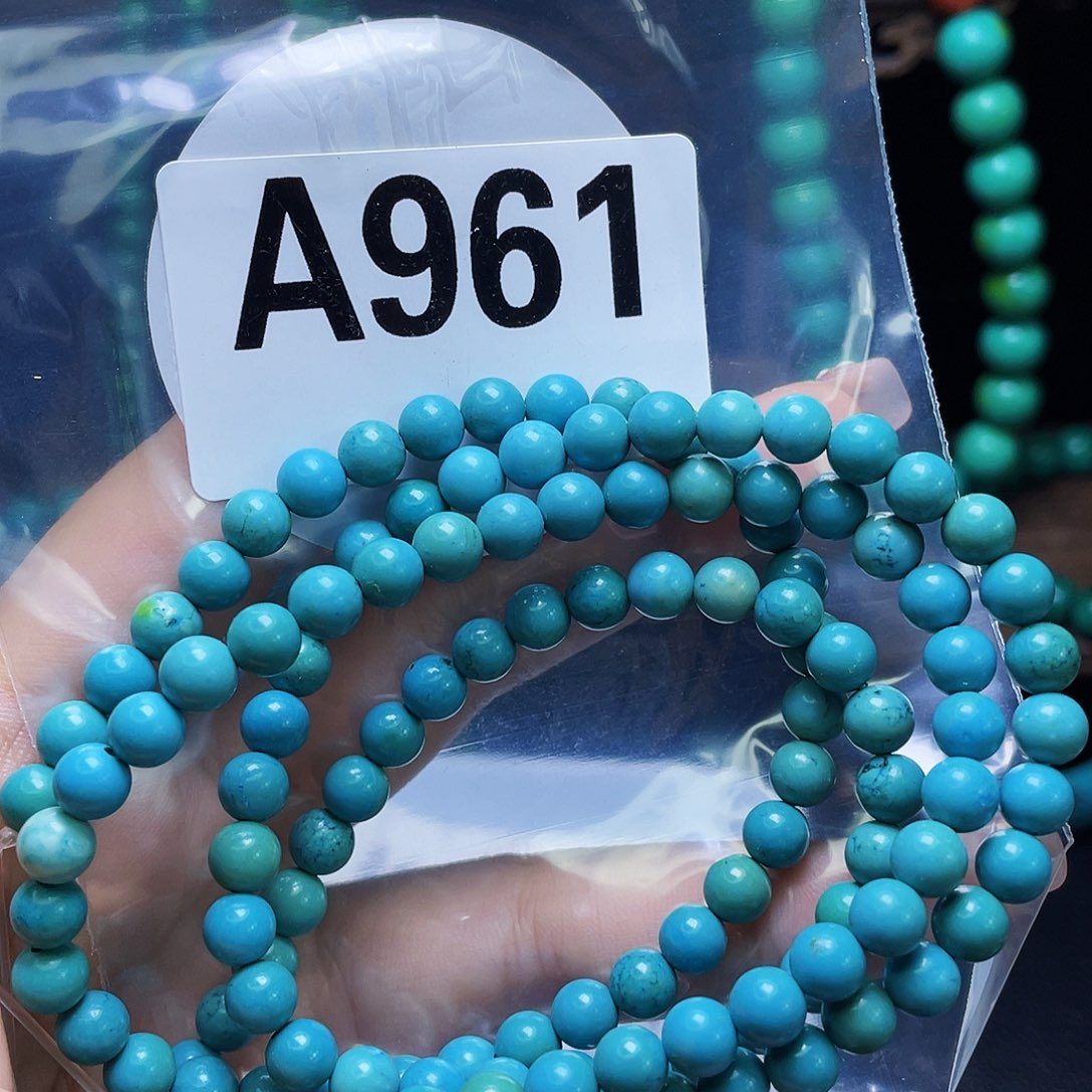 A湖北十堰原矿绿小松