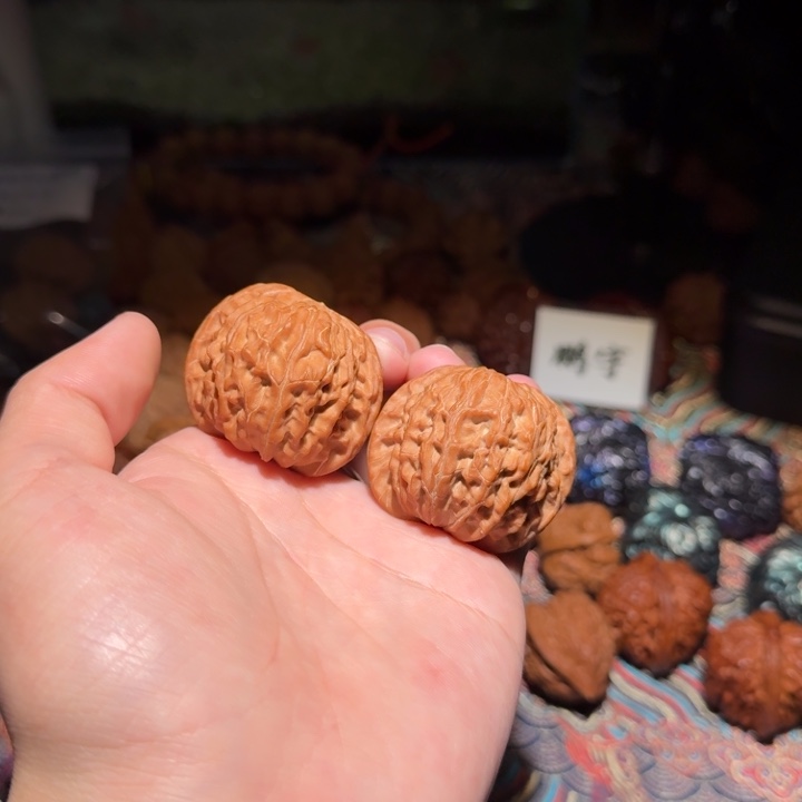 吊坠文玩核桃2277号42磨盘狮子头文玩核桃