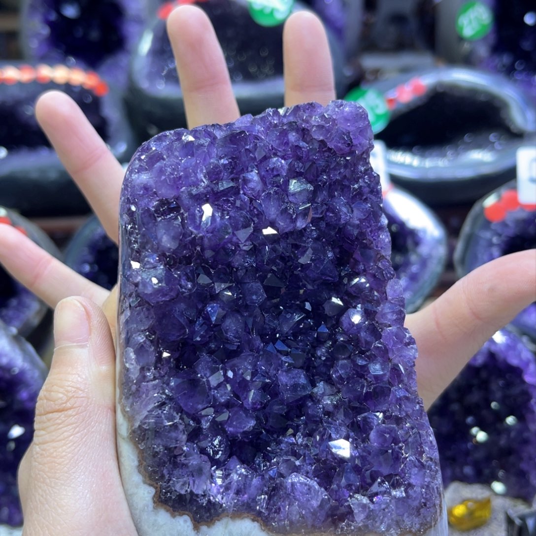 紫晶摆件未镶嵌紫水晶