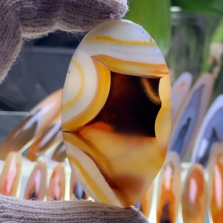 未镶嵌玛瑙/玉髓珠宝半成品66