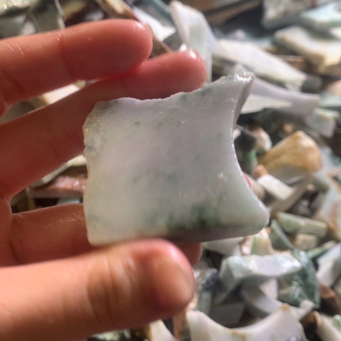 翡翠颈饰未镶嵌缅甸翡翠