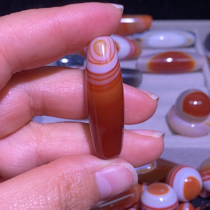 玛瑙/玉髓未镶嵌颈饰