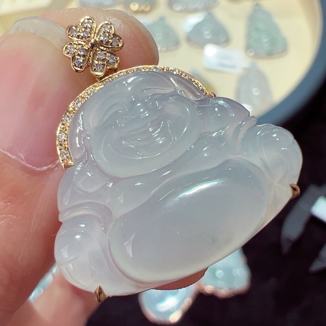 翡翠颈饰18K金镶嵌吊坠