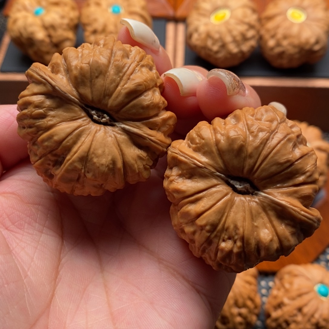 文玩核桃把件欢*窦南瓜吨