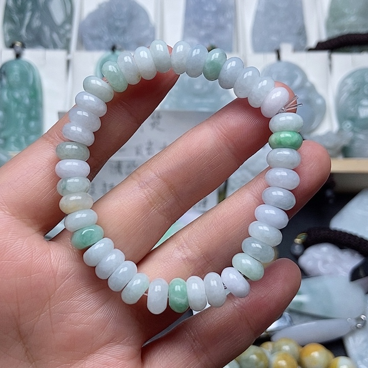 翡翠吊坠(不含链)未镶嵌翡翠