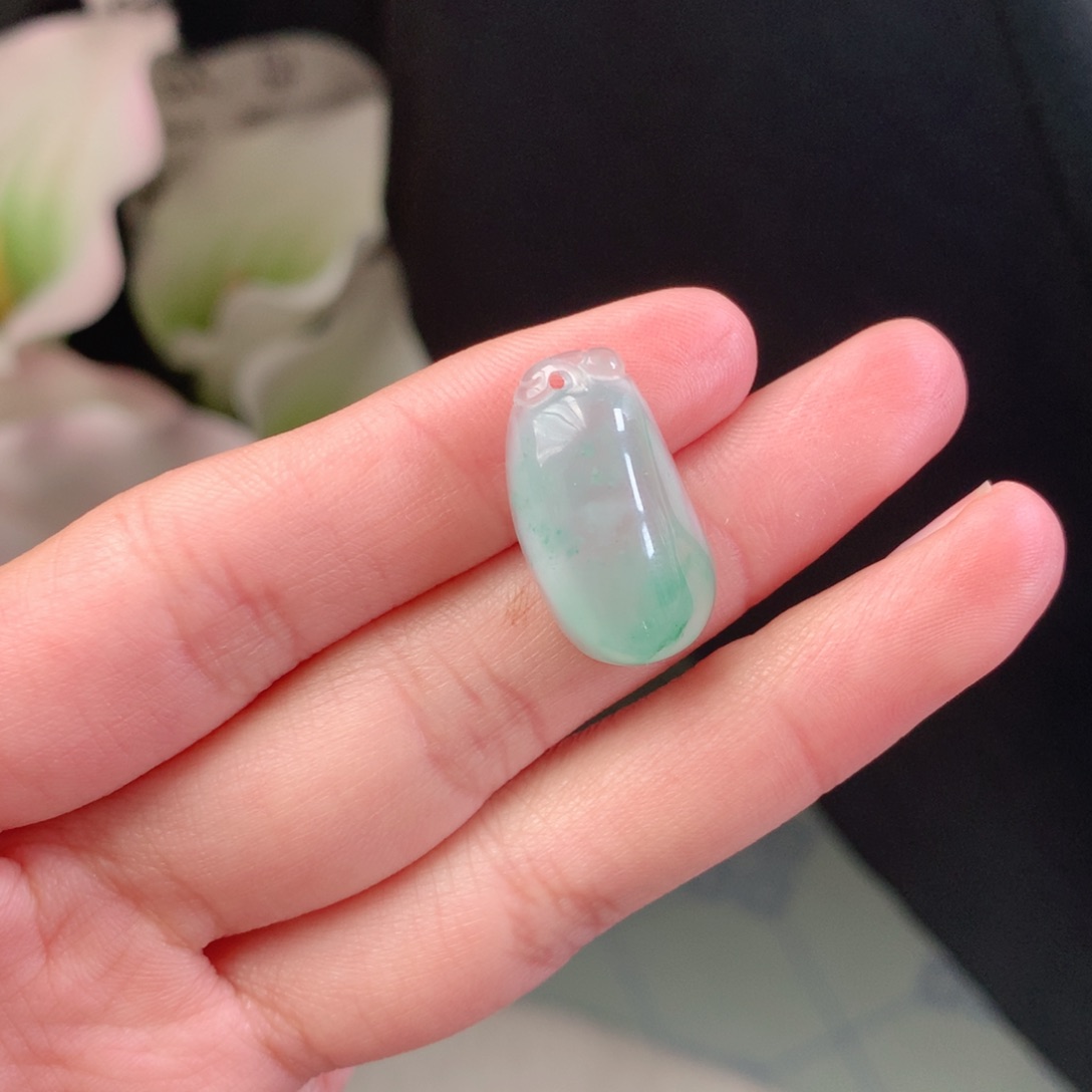 先***区石英质玉未镶嵌颈饰