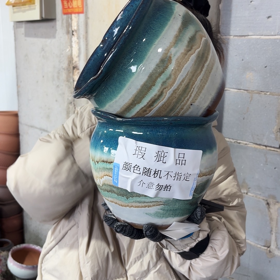 红陶瑕疵高18/20两个