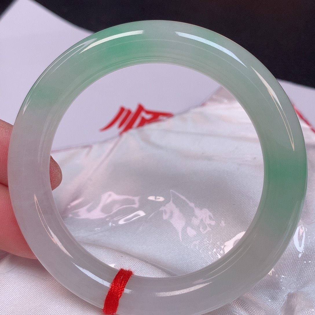 翡翠手镯未镶嵌53 翡翠手镯