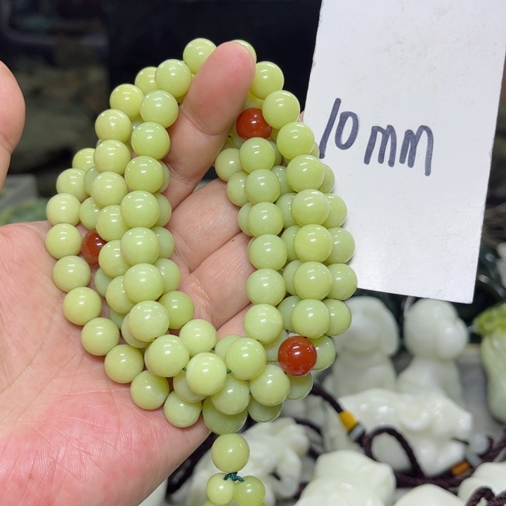 蛇纹石玉颈饰多样性发货未镶嵌