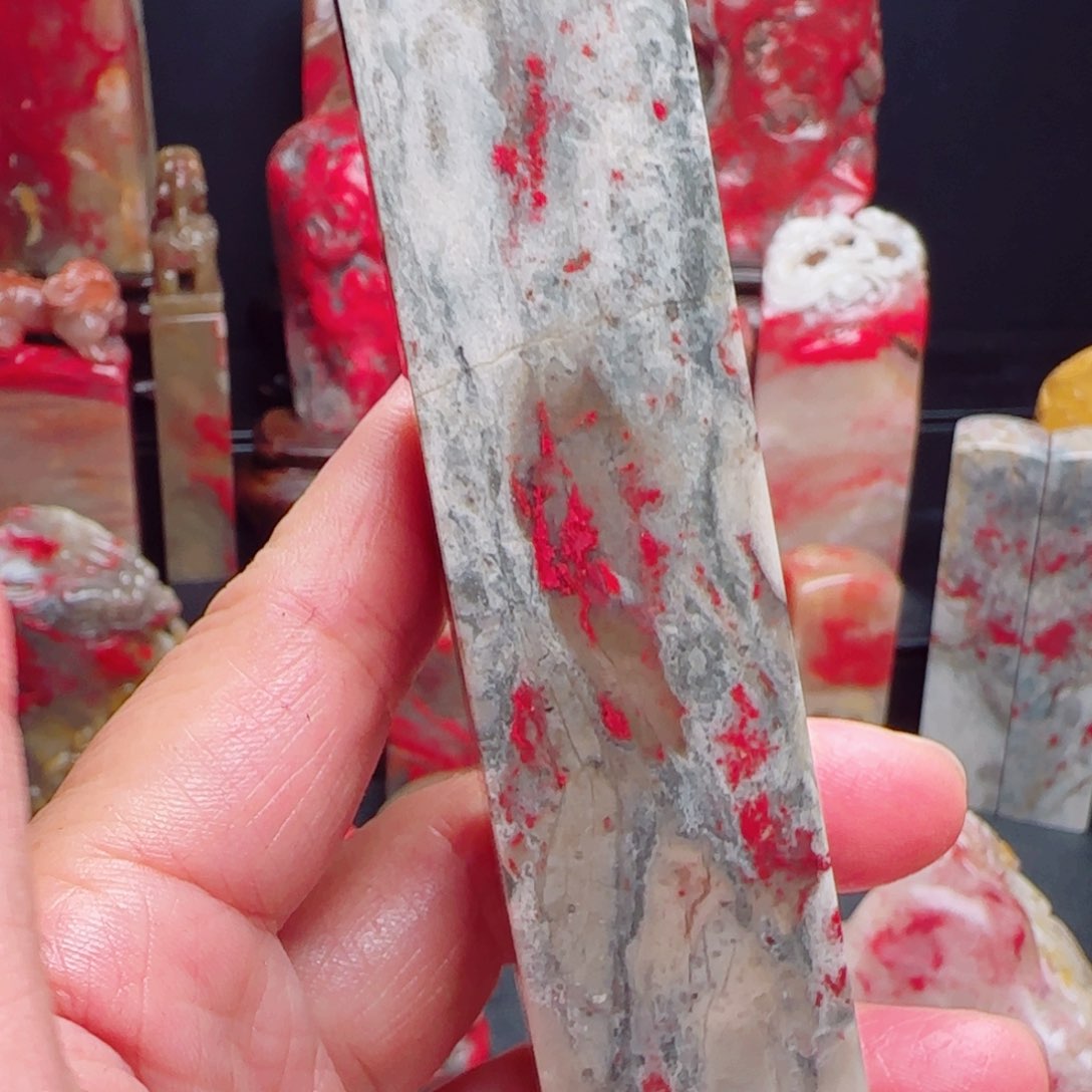 昌化石用****1昌化鸡血石