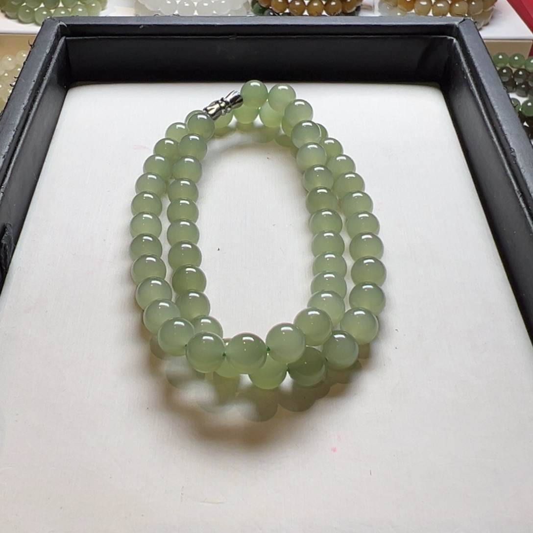 和田玉颈饰未镶嵌一**藤