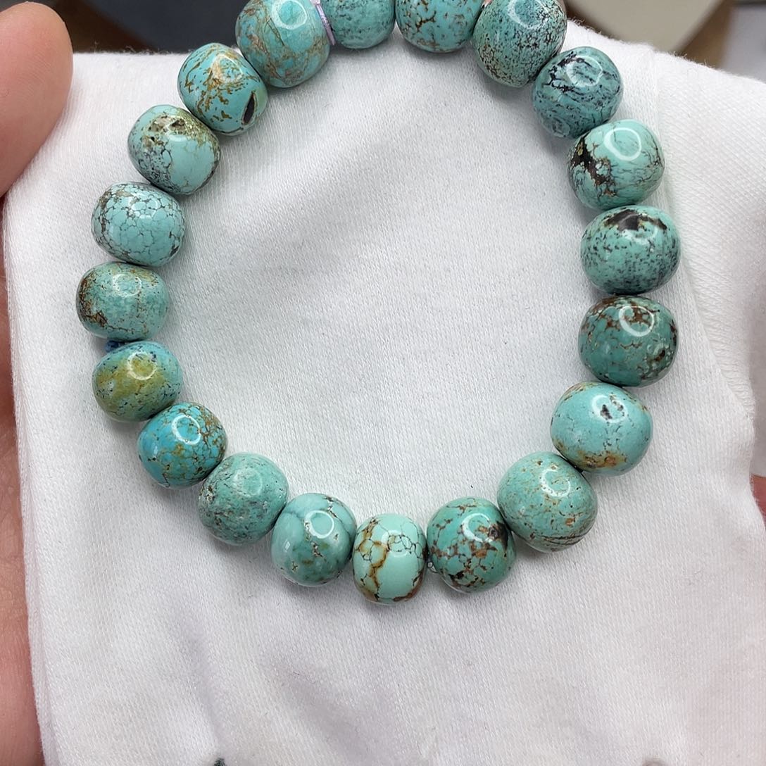 绿松石绿松石未镶嵌