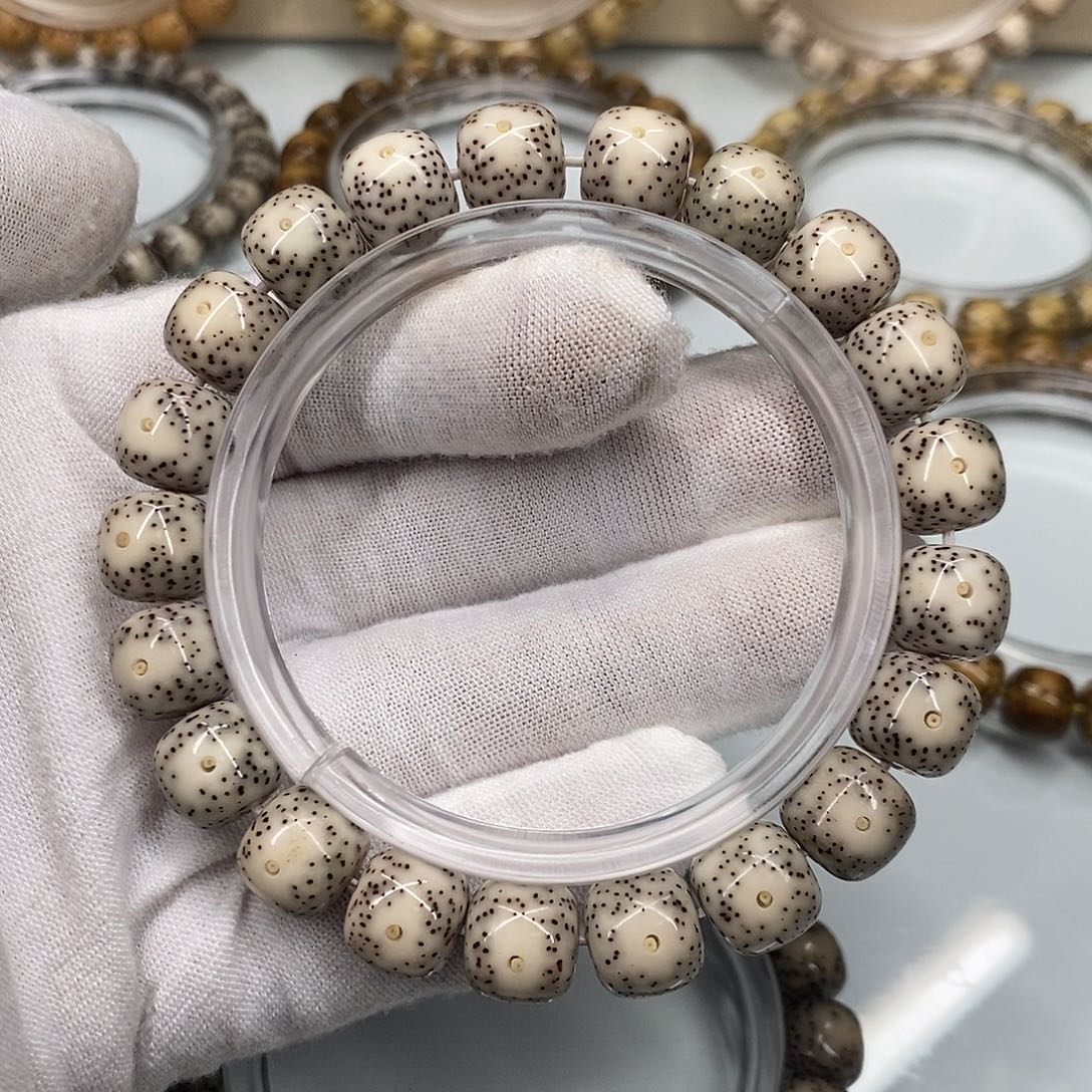 手串星月菩提10×11一物一图原生态同枝灰包白大眼睛福利