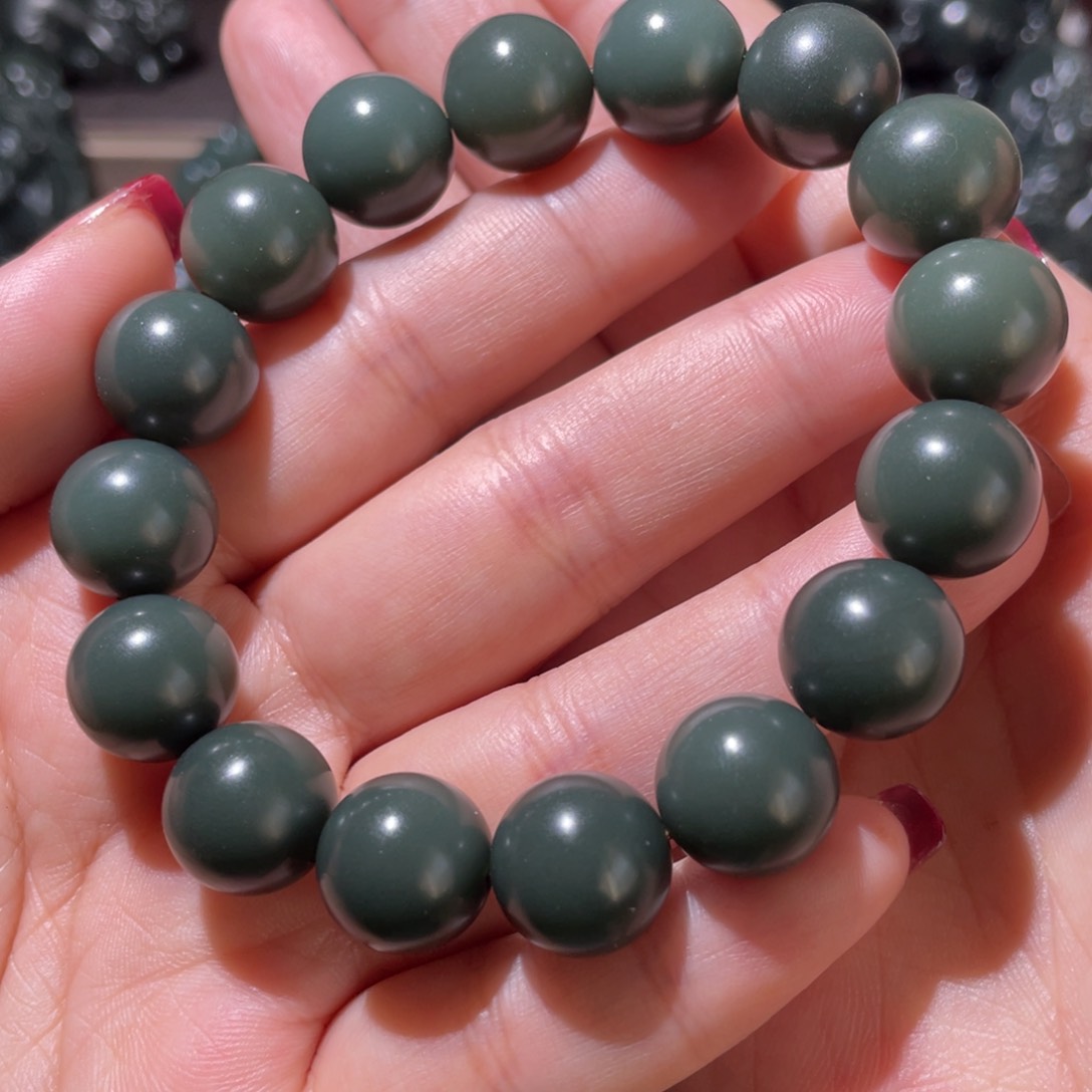 和田玉（青玉）手串未镶嵌