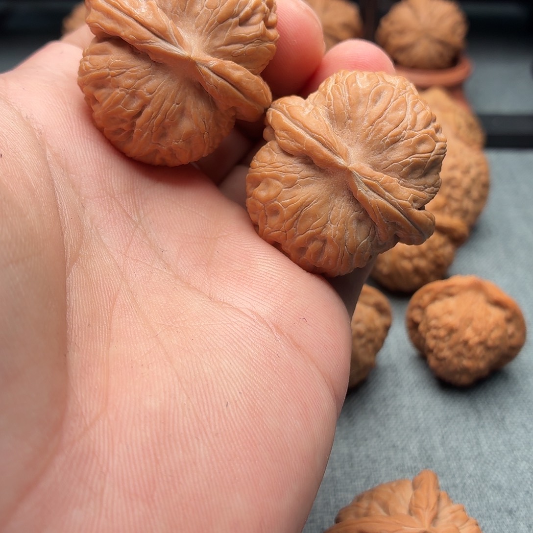 华***子文玩核桃吊坠元宝40尺寸118