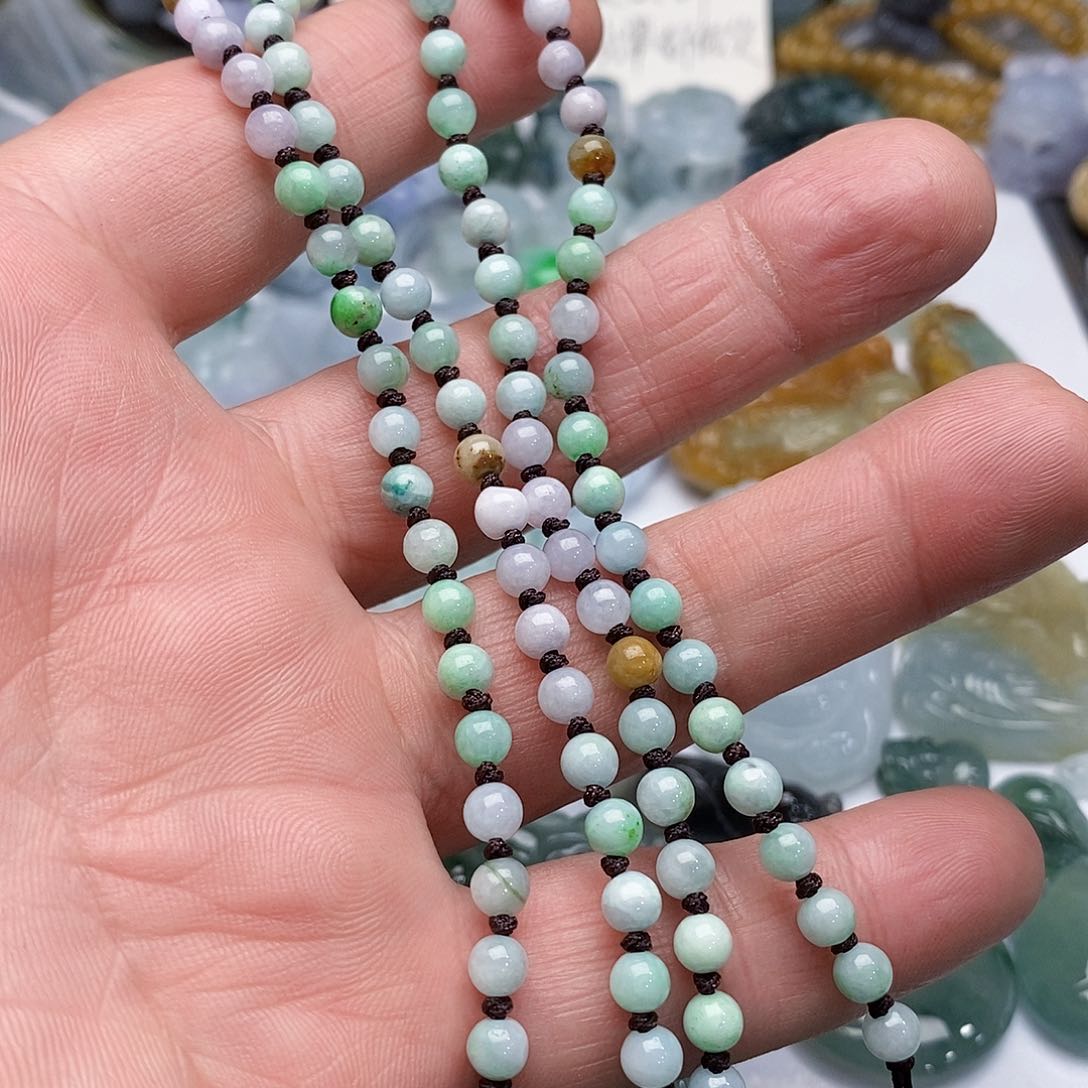 翡翠未镶嵌颈饰珠连