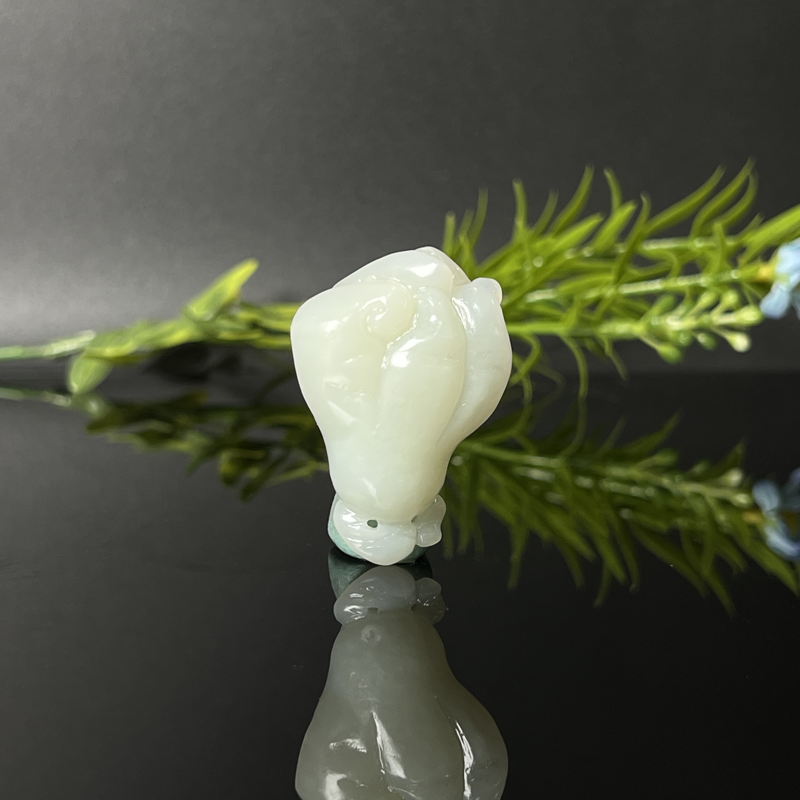 1230GC8816和田玉挂件