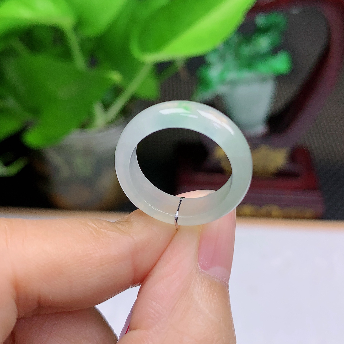 A00275天然缅甸翡翠A货冰种飘绿戒指玉石戒圈13号内径16.5mm