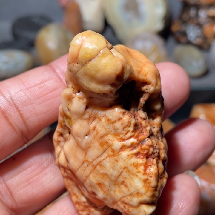 博***哥石材阿拉善沙漠奇石