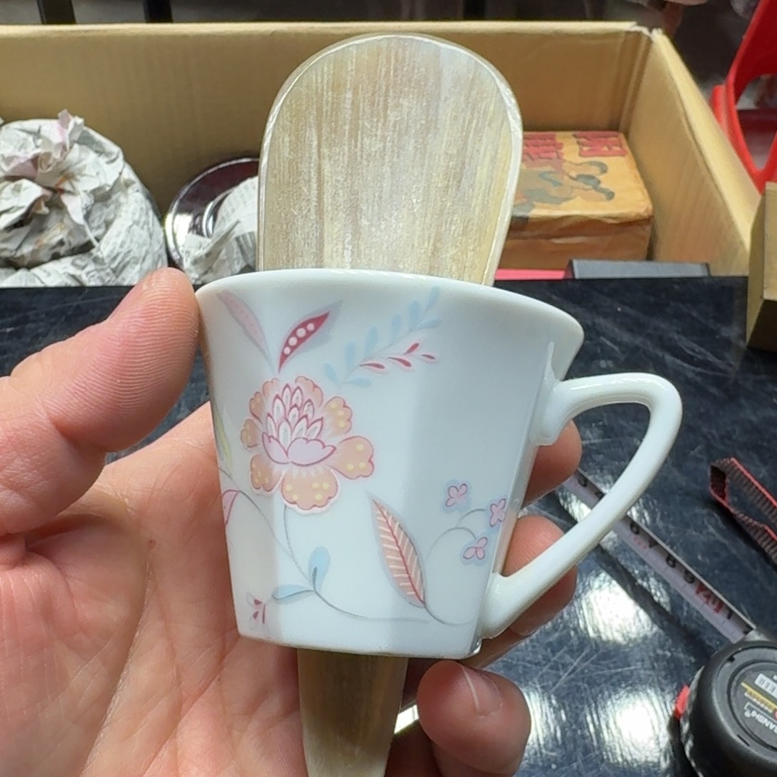 致***T闪购商品如图所示