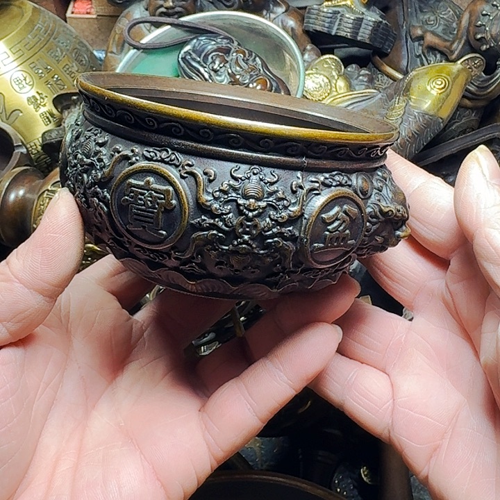 铜器摆件收收藏藏