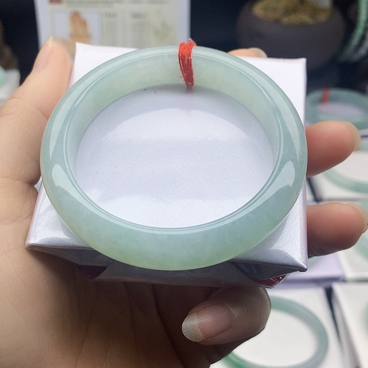 翡翠未镶嵌手镯缅甸天然翡翠A货58
