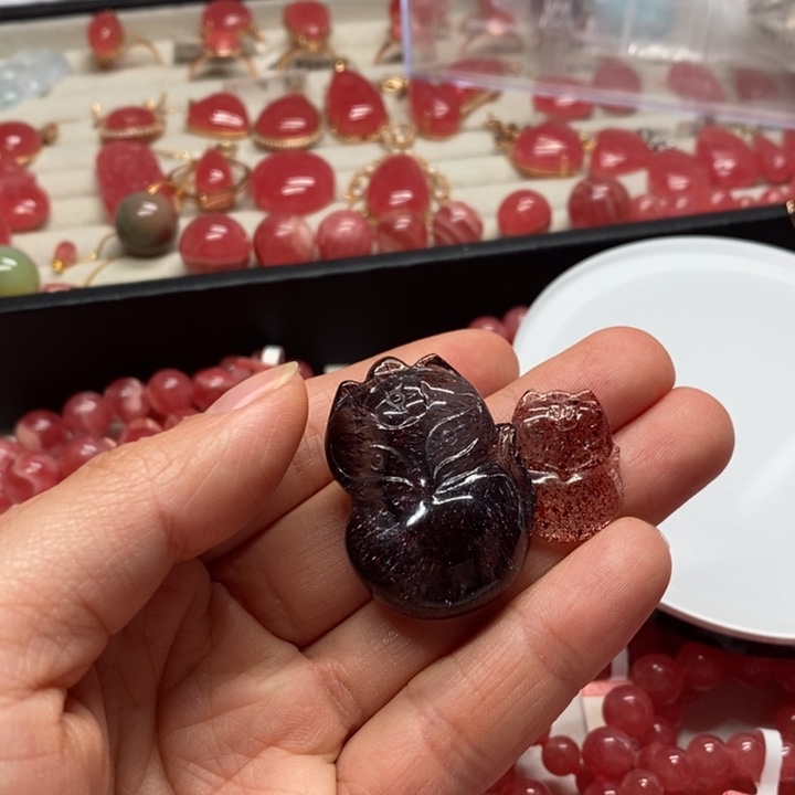 菱锰矿（红纹石）手链未镶嵌芭**选