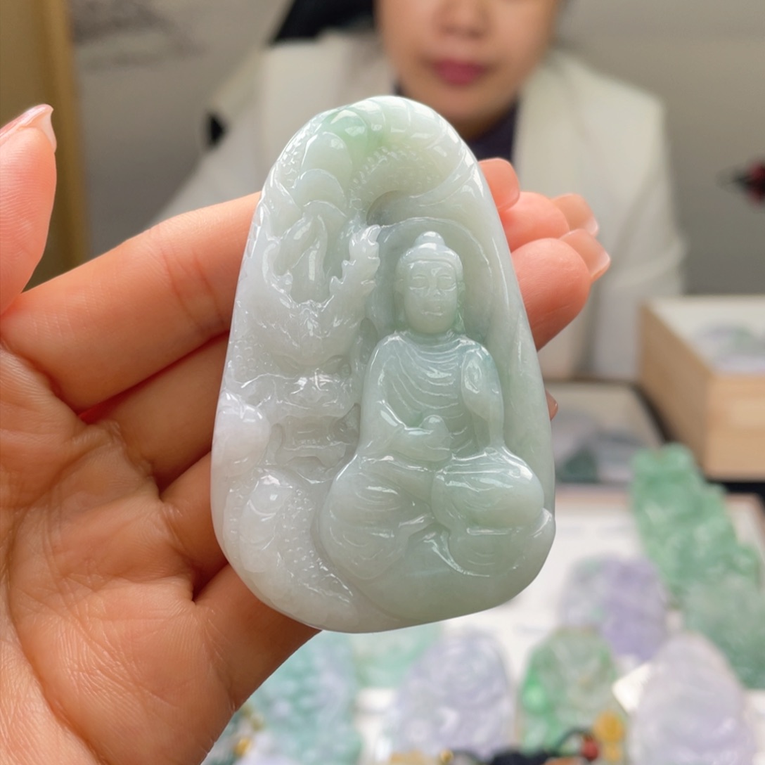 翡翠吊坠(不含链)未镶嵌