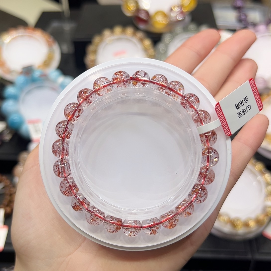 手串水晶未镶嵌金草莓8+