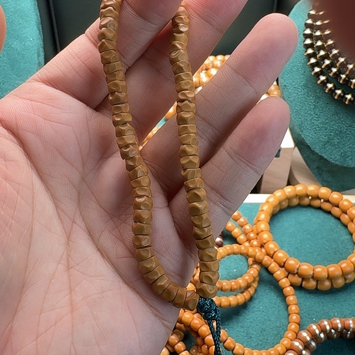 手串橄榄核工费燃烧机