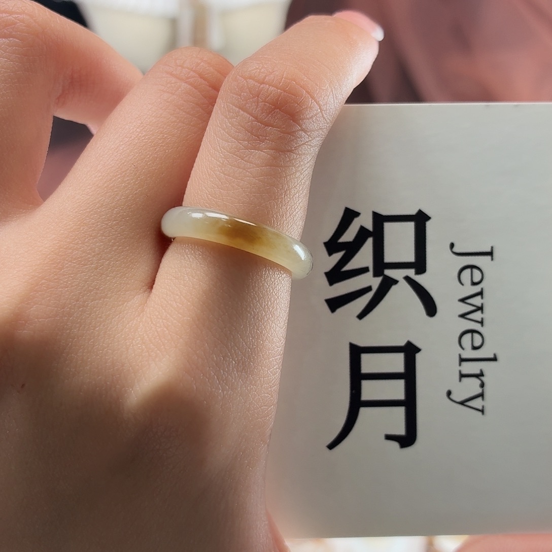 和田玉未镶嵌戒指糖白级细两口糖