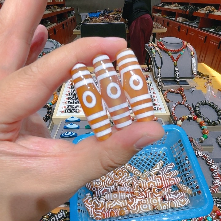 未镶嵌玛瑙/玉髓珠宝奇石