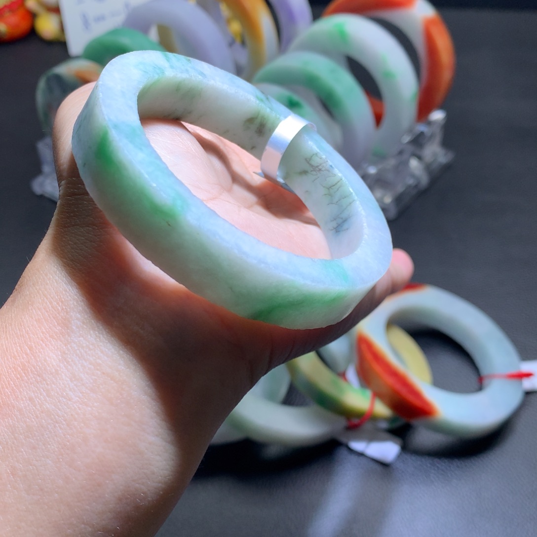 未镶嵌58定制翡翠飘花