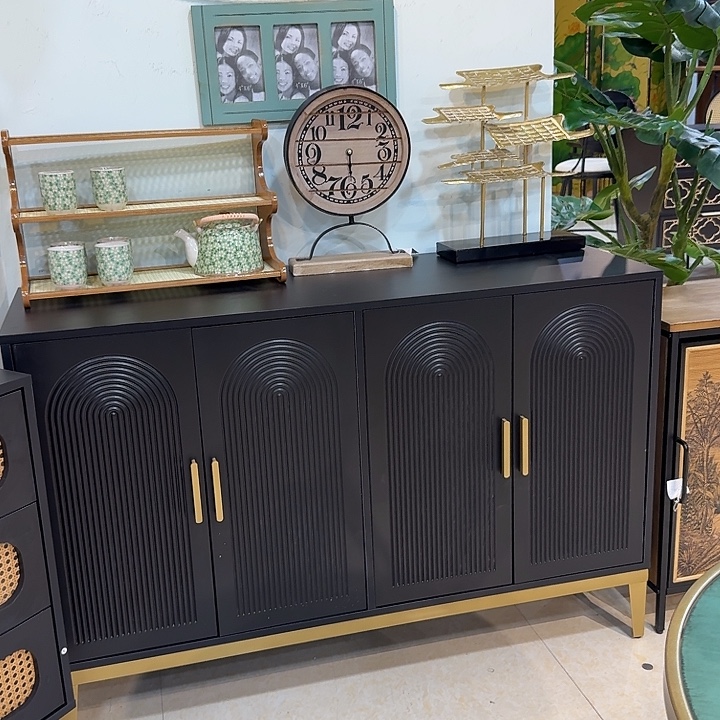 有机玻璃木质柜子