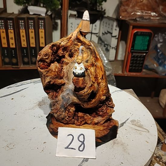 苏****泥塑28北沉香琥珀木天然造型山水摆件