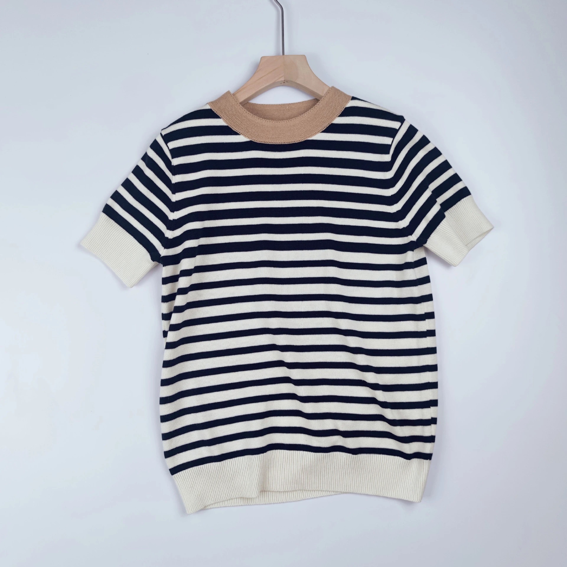 1901-1910四季杂款女装直播间拍